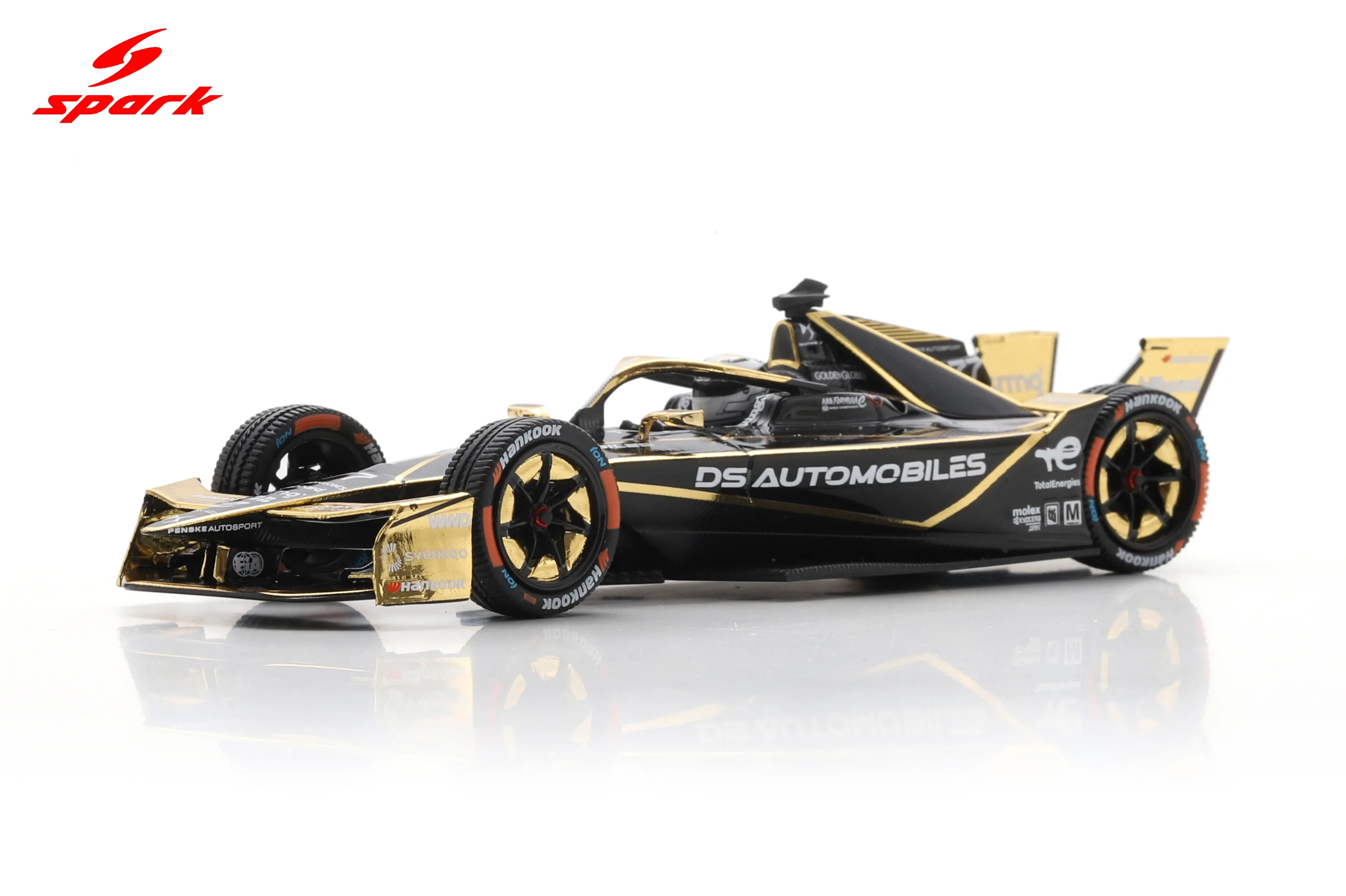 DS PENSKE No.77 Taylor Barnard